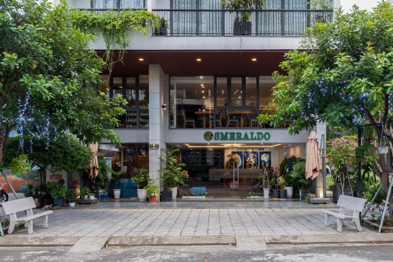 斯梅拉尔多酒店及公寓 岘港 外观 照片